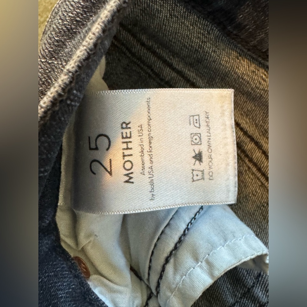 MOTHER The Cha Cha Chew Jeans - Picture 8 of 13